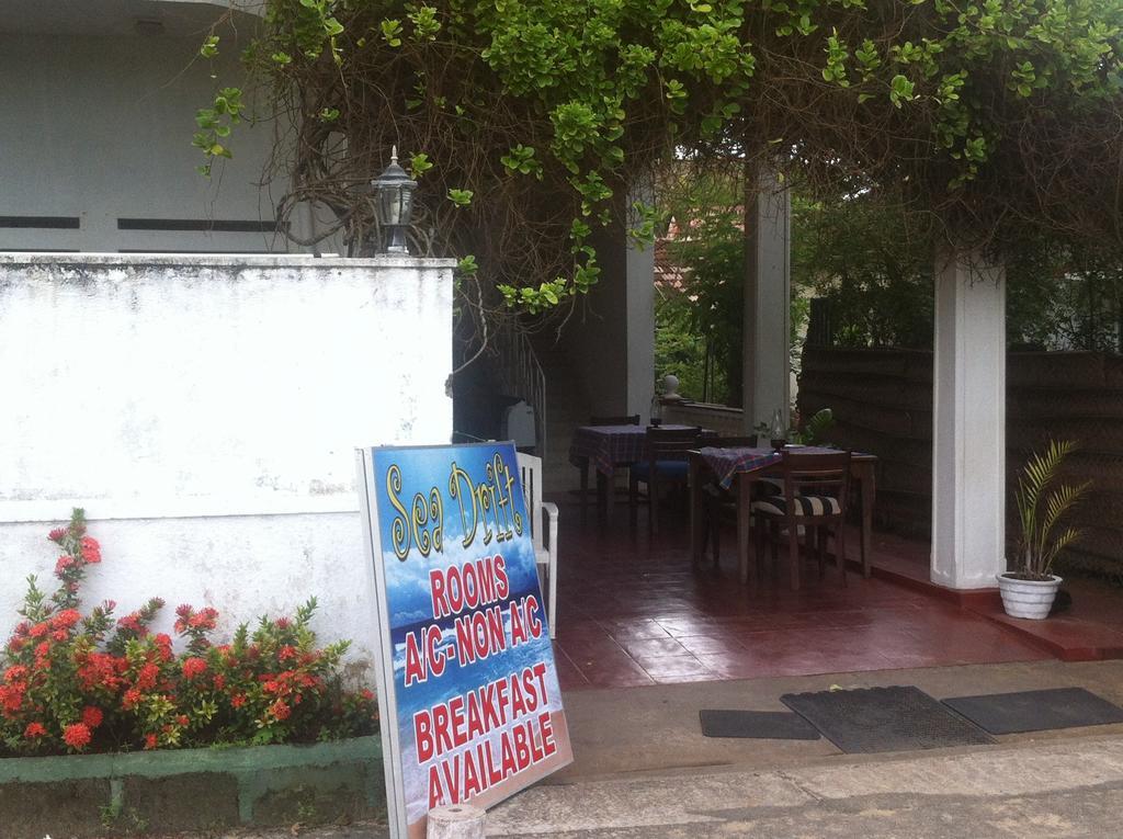 Sea Drift Hotel Negombo Luaran gambar